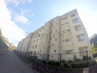 中山五月台住宅23号棟の物件外観写真